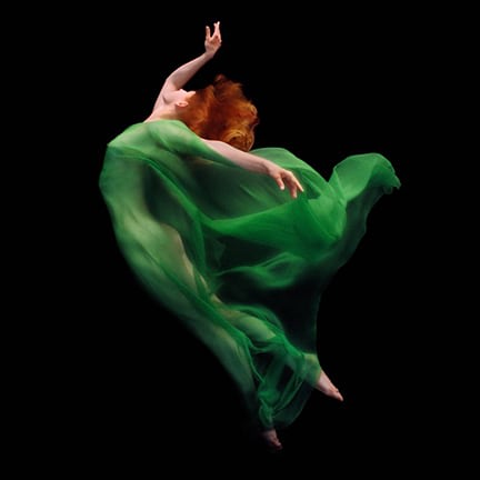 Howard Schatz, Underwater Study 3200