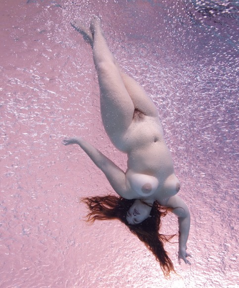 Howard Schatz, Underwater Study 2917, 2005