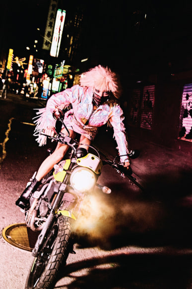 Ellen von Unwerth, Deep Down in Chinatown, New York, 2018