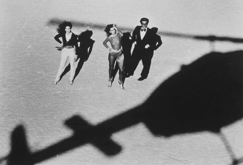 Chris von Wangenheim, Gia and models, California Desert, VOGUE, 1979