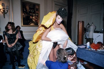 Harry Benson Christy Turlington in Vivienne Westwood, Paris, 1993