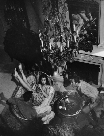 Peter Basch, Jane Fonda, Ron Taylor, and Andreas Voutsinas on the set of "Walk on the Wild Side", 1962