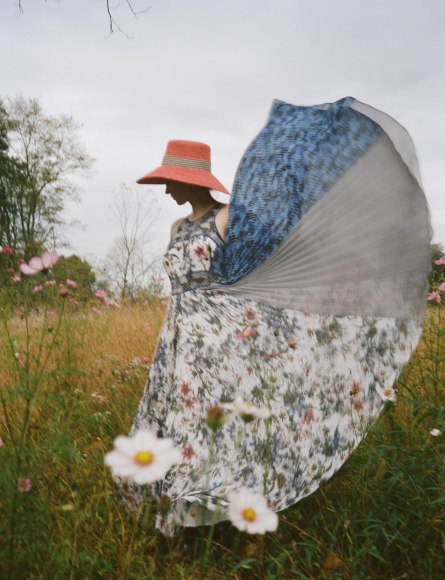 Sophie Elgort, Girl in the Hat, Floral, 2019