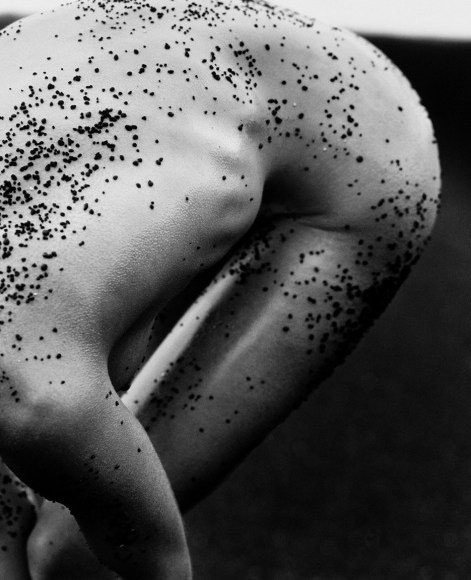 Herb Ritts, Female Torso With Black Sand, Hawaii 1989