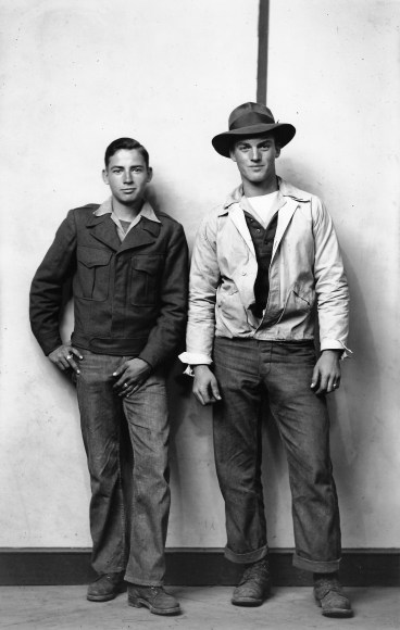 Disfarmer, Two young men 