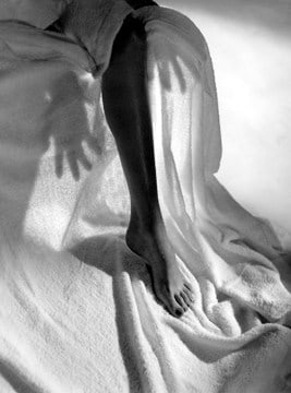 Horst P. Horst, The New American Foot, New York, 1948