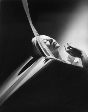 Horst P. Horst, Lisa Fonssagrives in Turban, New York, 1940