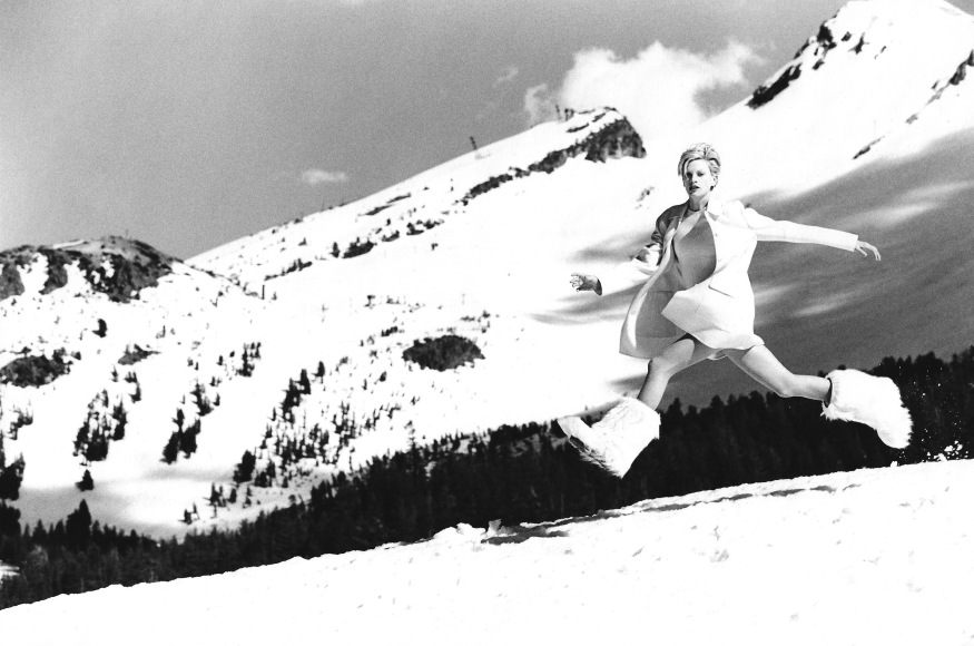 Arthur Elgort, Kristen McMenamy, Mammouth Lake, California, VOGUE, 1995