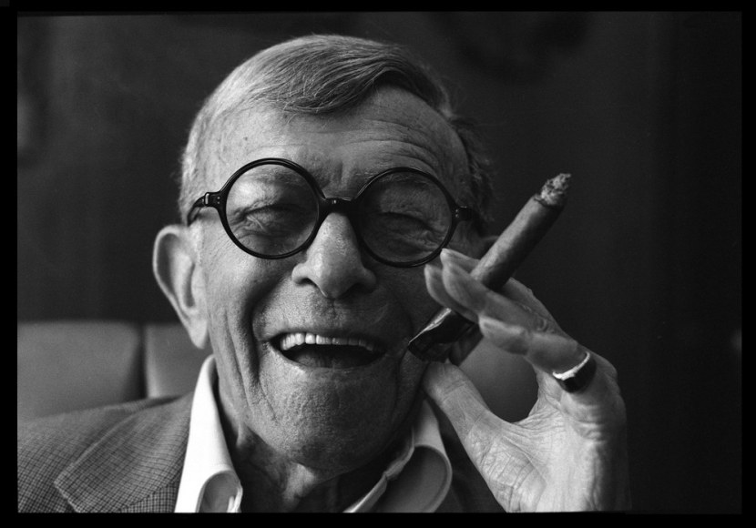 Harry Benson, George Burns, 1988