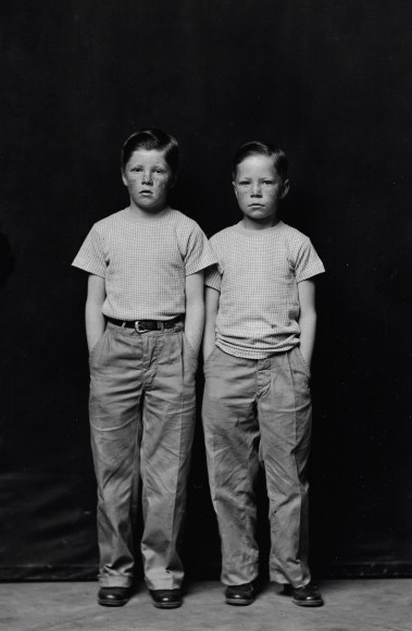 Disfarmer, Two boys