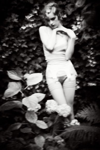 Ellen von Unwerth, Bees, 2012