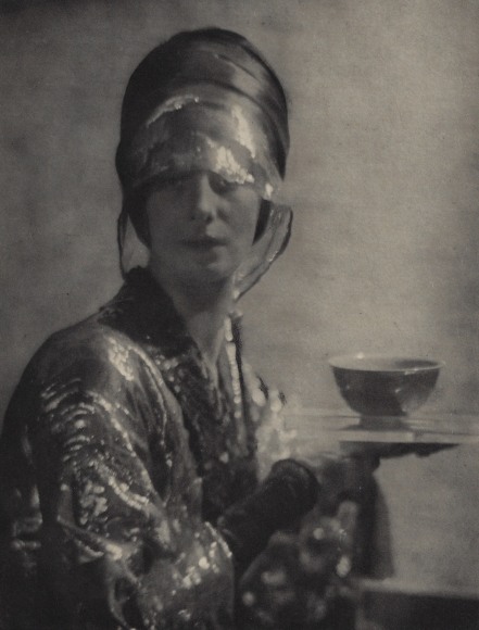 Baron De Meyer, The Cup, Camera Work 1912