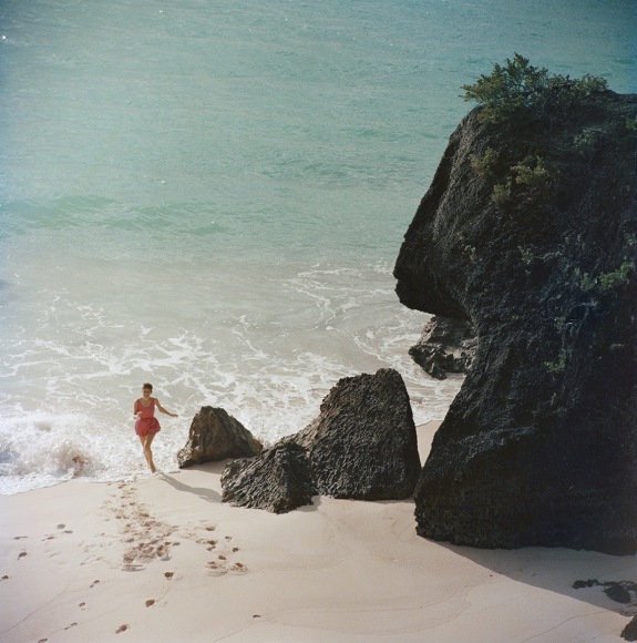 Slim Aarons, Bermuda Beach, 1957