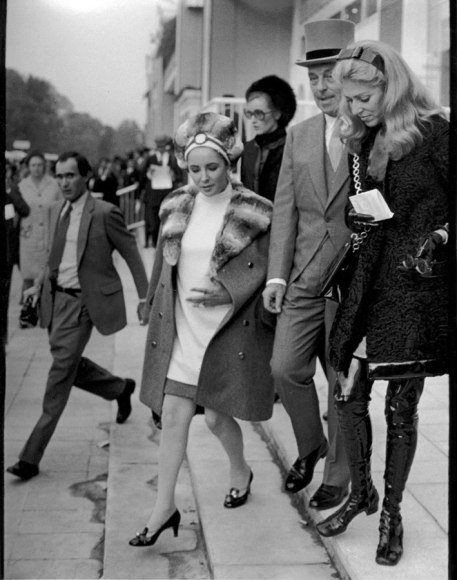 Ron Galella, Elizabeth Taylor, Marie-Helene, and Guy de Rothschild, Prix de l’Arc de Triomphe, Paris, 1968