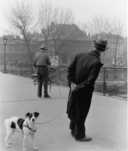 Robert Doisneau, Le Fox-Terrier du Pont de Arts, 1953