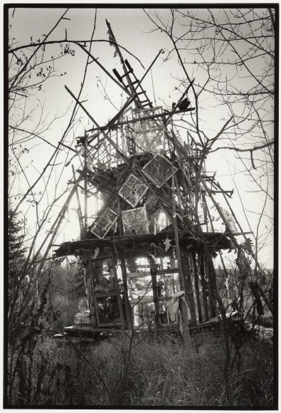 The Outlanders: Photographs by Mario Del Curto