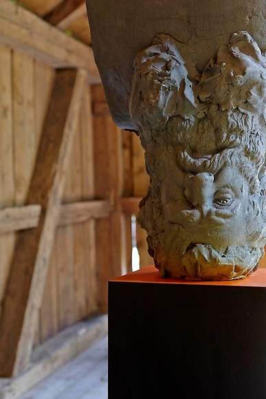  Steven Claydon, H&ouml;lderlin in knapsack, OFFSITE, Rossini&egrave;re, 30 June - 14 September 2014