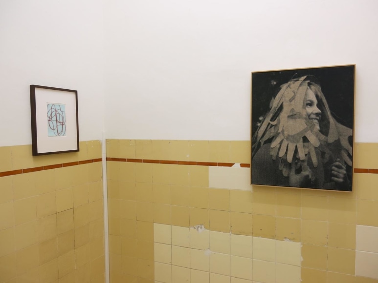  Exposition de groupe: Group Show, 	Installation