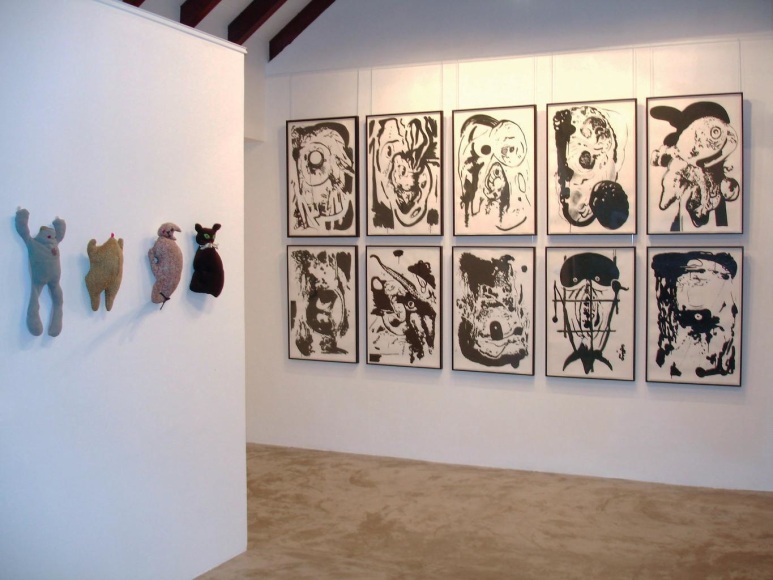  Installation View, Me.di.um, St. Bathelemy, 2005