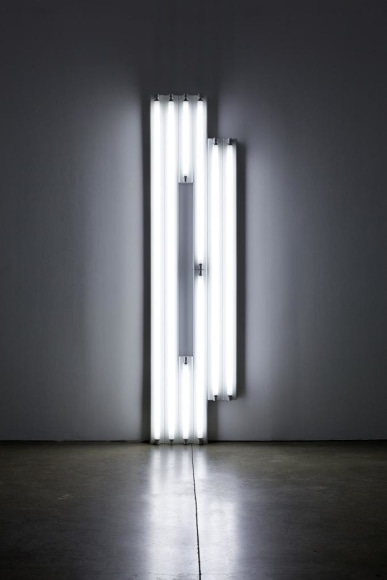  Dan Flavin, Untitled (monument for V. Tatlin), 1967