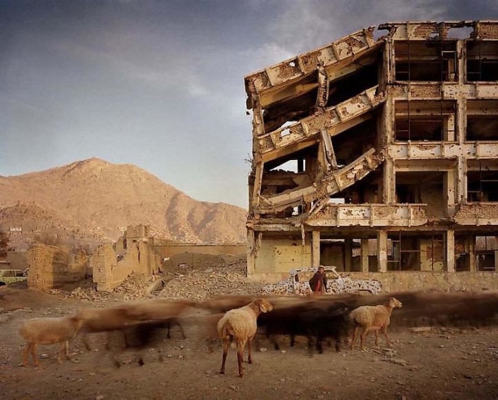 アート・デザイン・音楽 Afghanistan Simon Norfolk Simon Norfolk - Artists - Moeller Fine Art