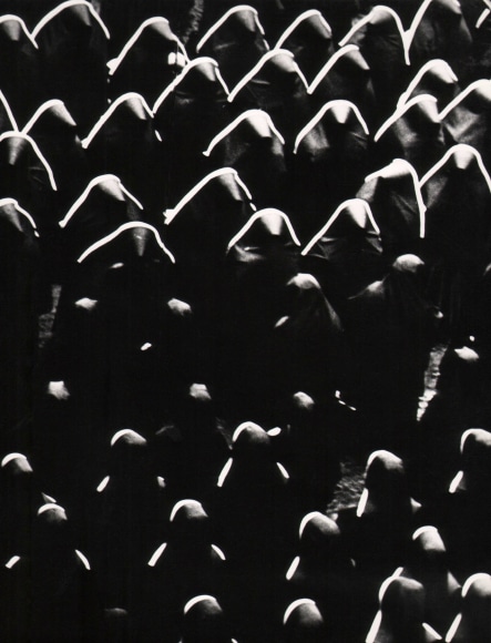 Vittorio Ronconi, Migrazione, ​c. 1960. Abstract dark composition filled with backlit hooded figures.