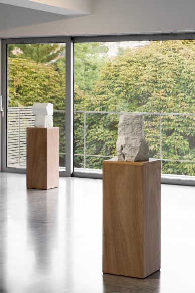 Installation view of CHUNG, Hyun: The Cumulative Burst at PKM+. Courtesy of PKM Gallery.