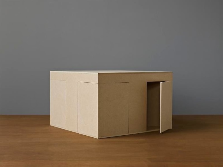 Heeseung Chung. Room with revolving doors-1, 2014.&nbsp;Archival pigment print, 75 x 100 cm. Courtesy of the artist &amp;amp; PKM Gallery.