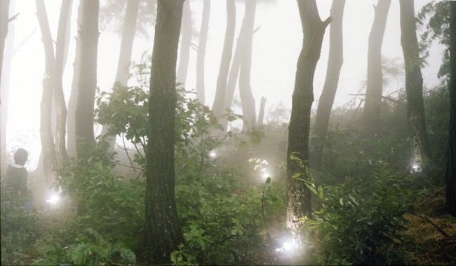 Daseul Lee. I know, 2010. Digital pigment print, 124 x 172 cm. Courtesy of the artist & PKM Gallery.