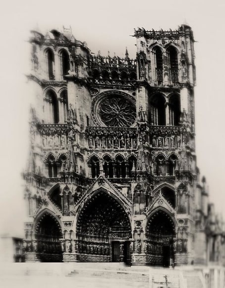 Sangbin IM. Amiens Cathedral (Edition of 5), 2008. lambda print, 58.42 x 45.72cm. Courtesy of the artist & PKM Gallery. 