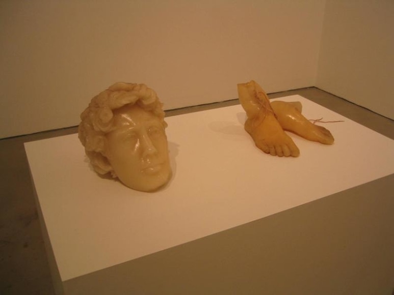 Cody Choi. Head & Feet, 1993-1994. Wax and strap. Courtesy of the artist & PKM Gallery.