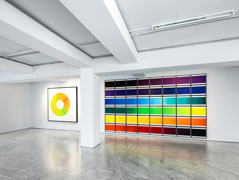 Installation View of Olafur Eliasson: 𝘐𝘯𝘴𝘪𝘥𝘦 𝘵𝘩𝘦 𝘯𝘦𝘸 𝘣𝘭𝘪𝘯𝘥 𝘴𝘱𝘰𝘵𝘴 at PKM+., Courtesy of PKM Gallery.