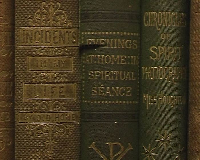 SUSAN MACWILLIAM Library (video still)