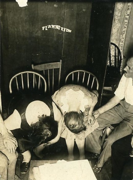 SUSAN MACWILLIAM F-L-A-M-M-A-R-I-O-N (research image)