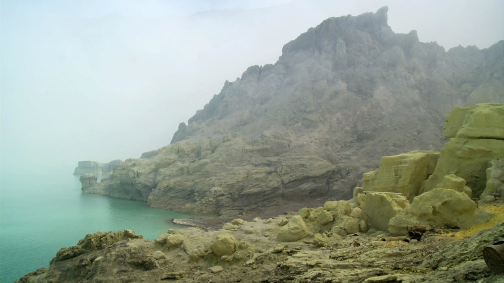 JANET BIGGS Kaweh Ijen #2 2012, lightbox, 11 x 21 x 3 inches