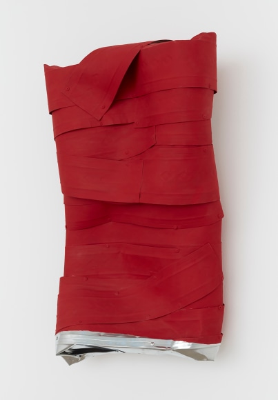 Anna Fasshauer, Foxy Rou Rou, 2017. Aluminum, lacquer 36 x 21 x 11 in, 91.4 x 53.3 x 27.9 cm (AF17.008)