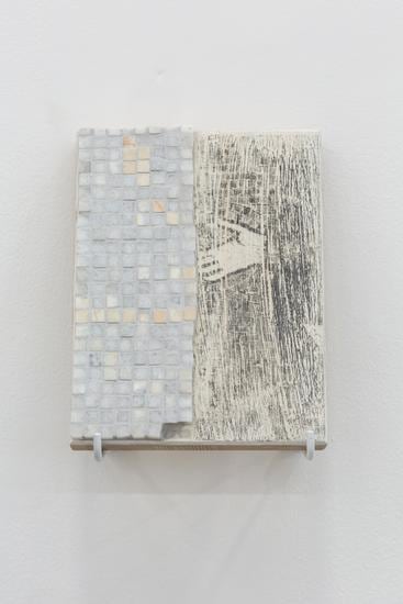 Hera Büyüktaşçıyan, Icons for builders, 2017, Wood and marble, 26.3 x 20 cm