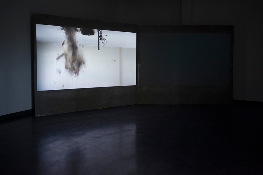 Fragments, Particles and the Mechanisms of Growth