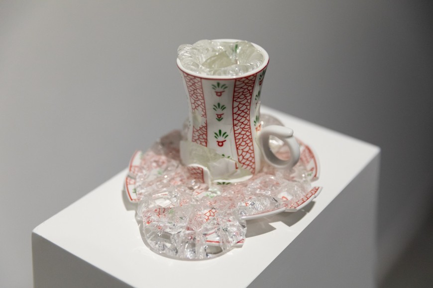 Afra Al Dhaheri,&nbsp;Preserving impatience II, 2017, Glass, porcelain, 15 x 15 x 10 cm