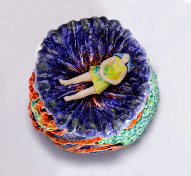 Dorsa Asadi, Elle waiting for the volcano eruption (detail), 2019