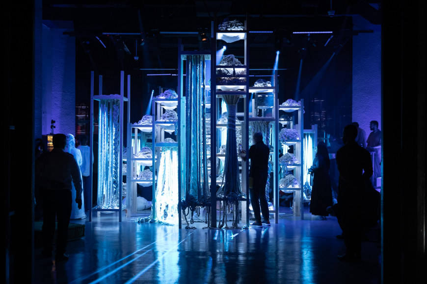 Afra Al Dhaheri, D-constructing Collective Exhaustion, 2024, Light, rope, sound, wood, Dimensions variable