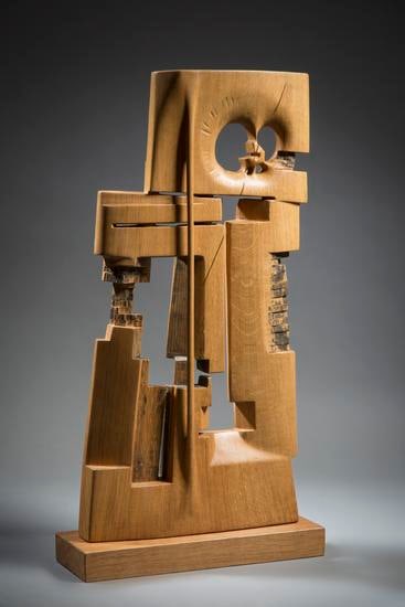 Chaouki Choukini, Etre, 2014, Ch&ecirc;ne/Oak, 83 x 47 x 15 cm