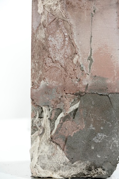 Afra Al Dhaheri,&nbsp;The past is tomorrow (No. 2)&nbsp;(detail), 2017, Hand built ceramic, cement and fabric, 160 x 22 cm