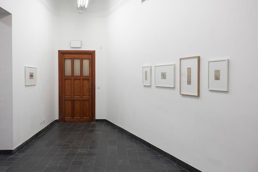 Fragments, Particles and the Mechanisms of Growth