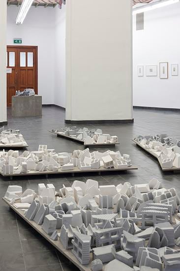 Fragments, Particles and the Mechanisms of Growth