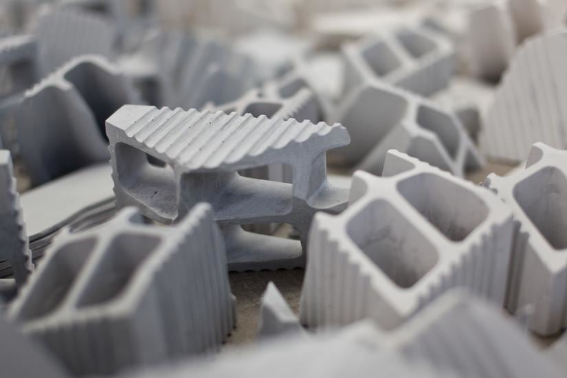 Fragments, Particles and the Mechanisms of Growth