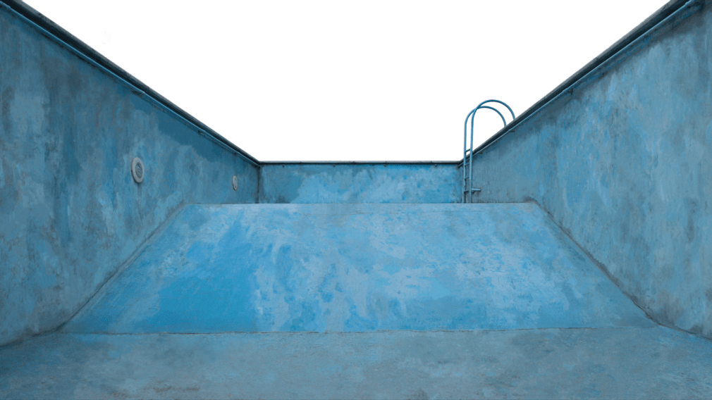 Nazgol Ansarinia, Dissolving Substances, 2020, 2 channel video, 3 minutes