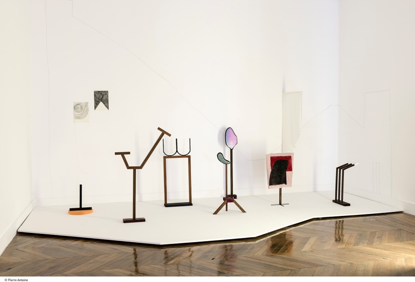 Ana Mazzei, Installation view of&nbsp;Hands, Spells and Papers&nbsp;at La Galerie Centre d&#039;Art Contemporain, Noisy-le-sec, France, 2018