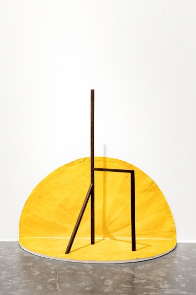 Ana Mazzei, Royale, 2018, Peroba wood, painted linen and magnets, 115&nbsp;x 122&nbsp;x 60&nbsp;cm