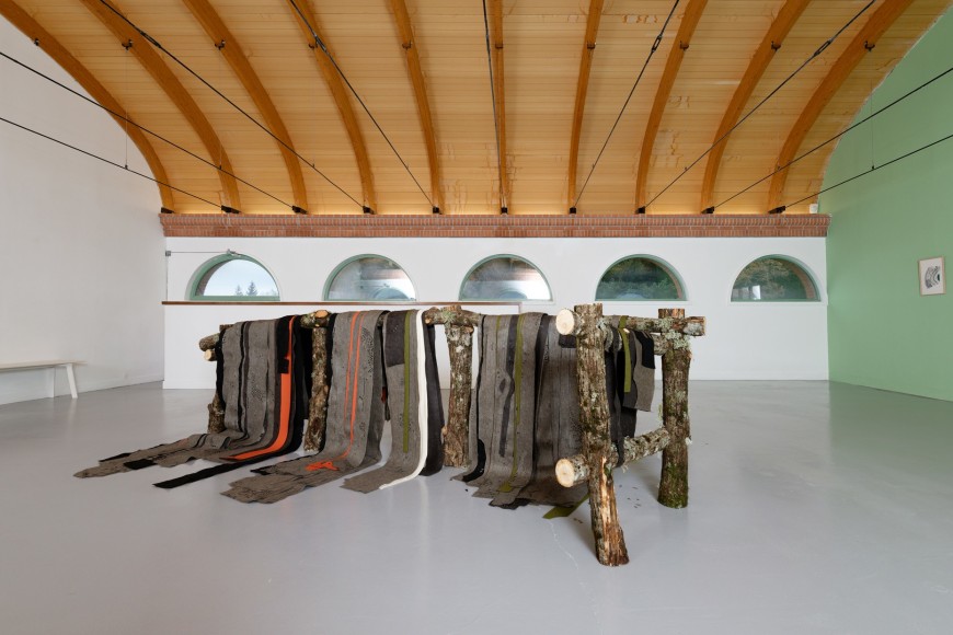 Hera&nbsp;B&uuml;y&uuml;ktaşcıyan, A Rehearsal for Changing Skin, 2023, Sculptural Installation, Geotextile, felt, wood, Dimensions variable